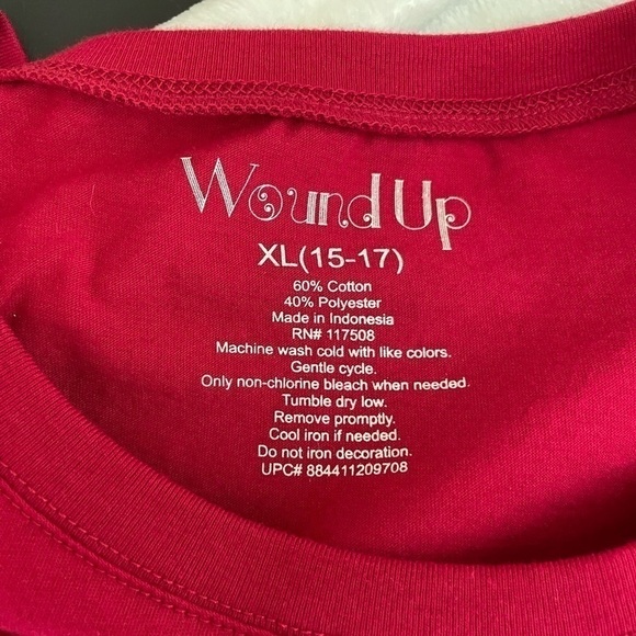 Wound Up Short Sleeve T-Shirt • Used • XL (15-17) Juniors - Picture 5 of 6